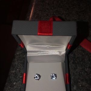BRAND NEW Sterling silver earrings